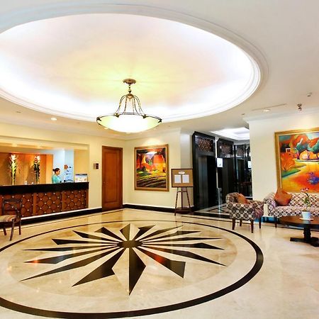 Oxford Suites Makati San Pedro Makati Exterior foto
