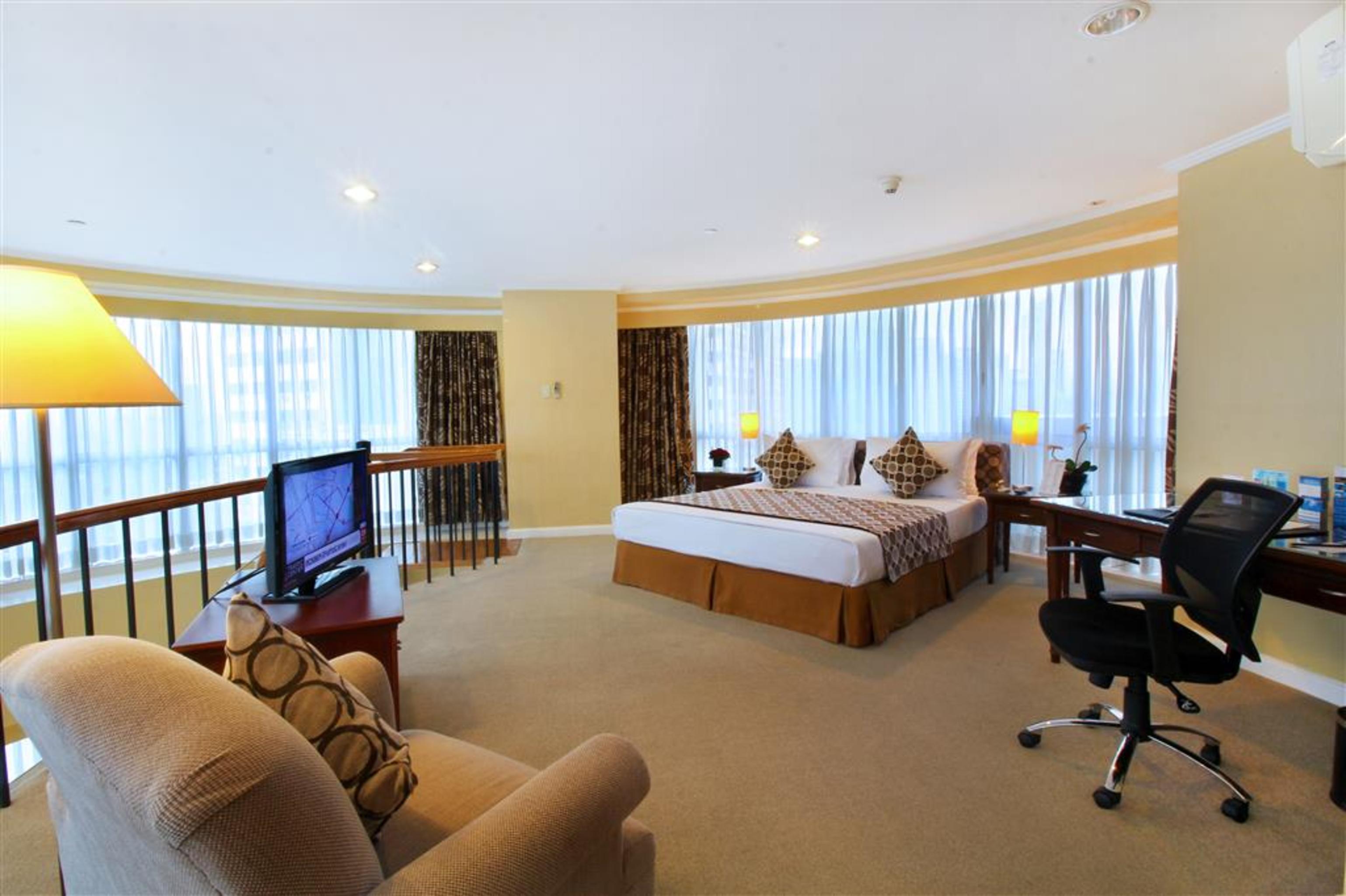 Oxford Suites Makati San Pedro Makati Exterior foto