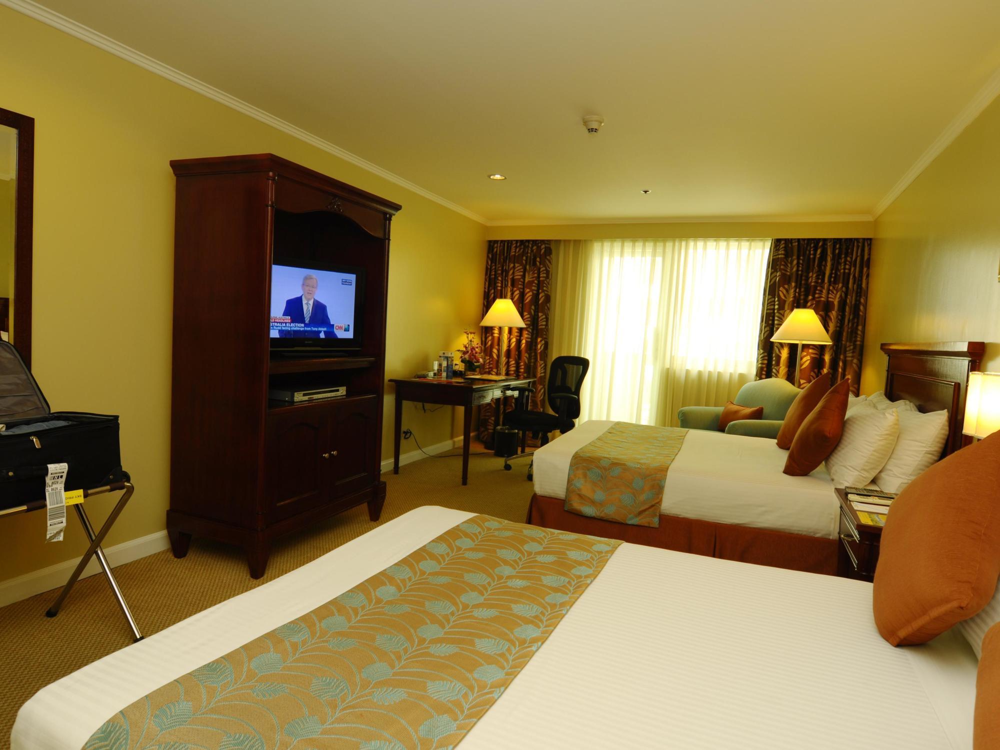 Oxford Suites Makati San Pedro Makati Exterior foto