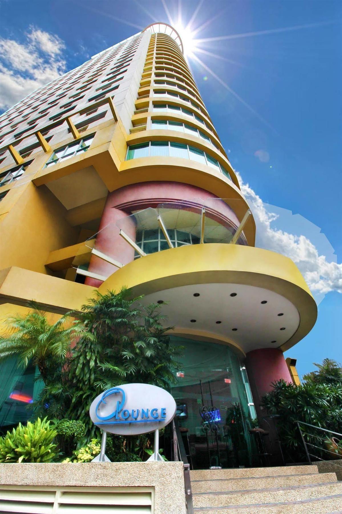 Oxford Suites Makati San Pedro Makati Exterior foto